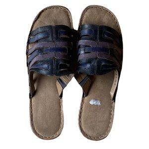 Lightly worn Naturalizer Brown and Black Summer Sandal size 10W